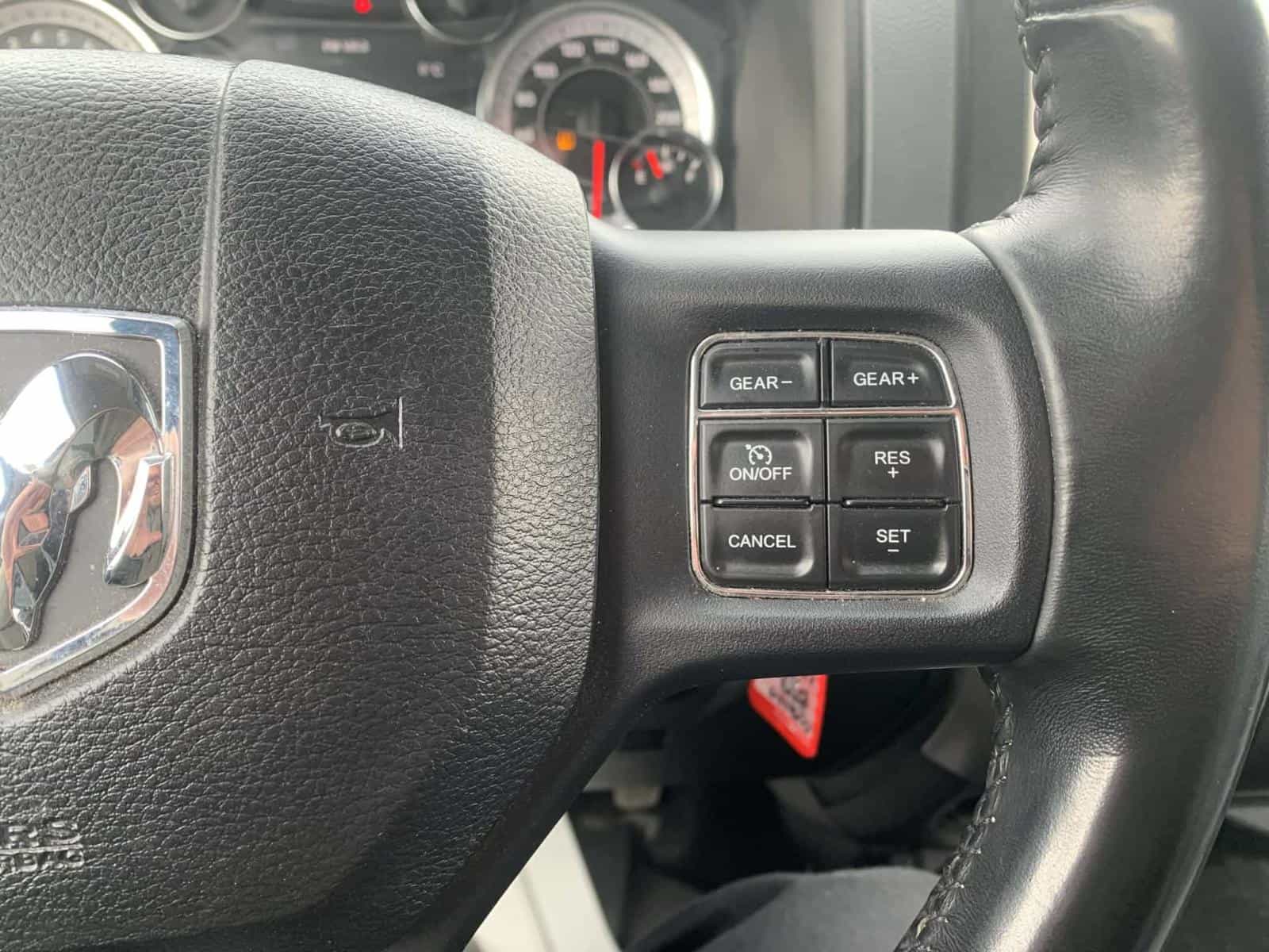 2019 RAM 1500 Classic SLT - Image 18