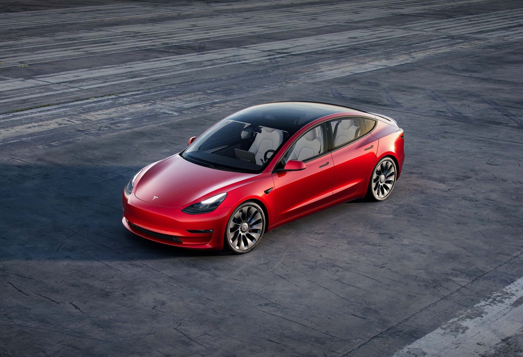 BLOG-OCCASION-BEAUCAGE-TOP10-MOINS-CHER-REPARER-TESLA-MODEL3